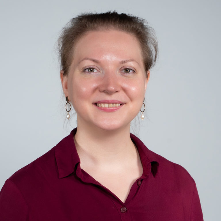 Мухина карина тула