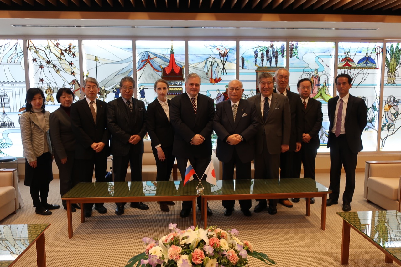 Партнерство с университетом иностранных языков в Киото