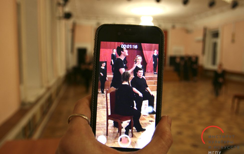 Броуновское движение. Творческий показ по дисциплине «Актерское мастерство»