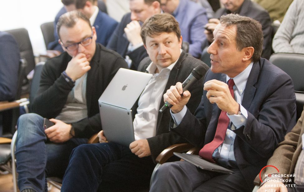 «Стандартная» авторская школа