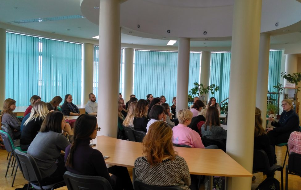 Студенческий круглый стол &laquo;Десять вопросов ученому&raquo;