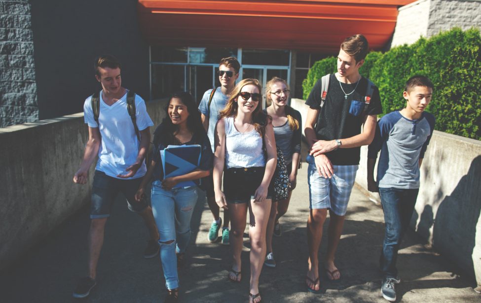 Открыт набор на профильную апрельскую практику для учеников 7−9 классов