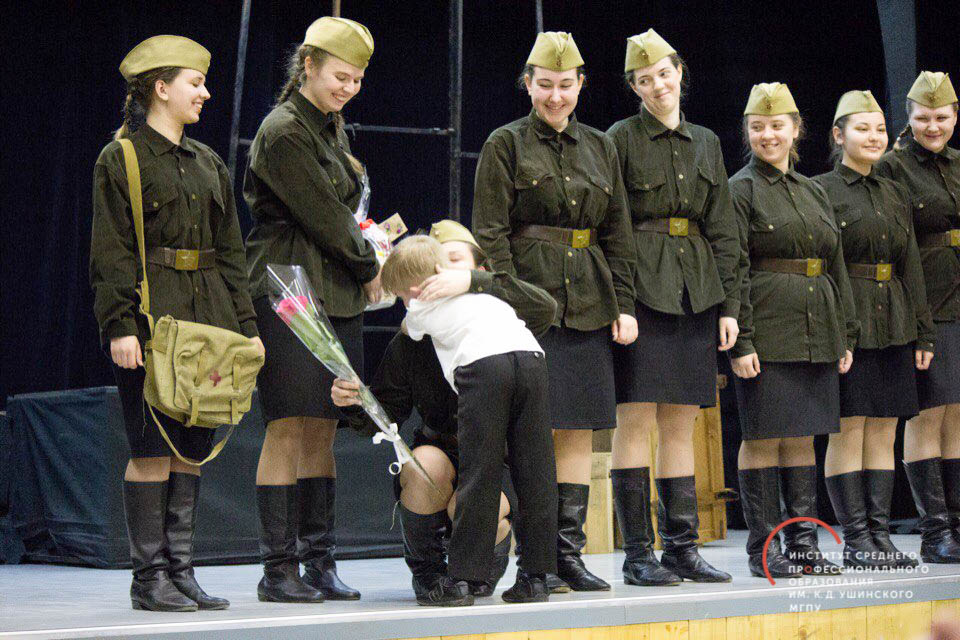 Спектакль «У войны не женское лицо»