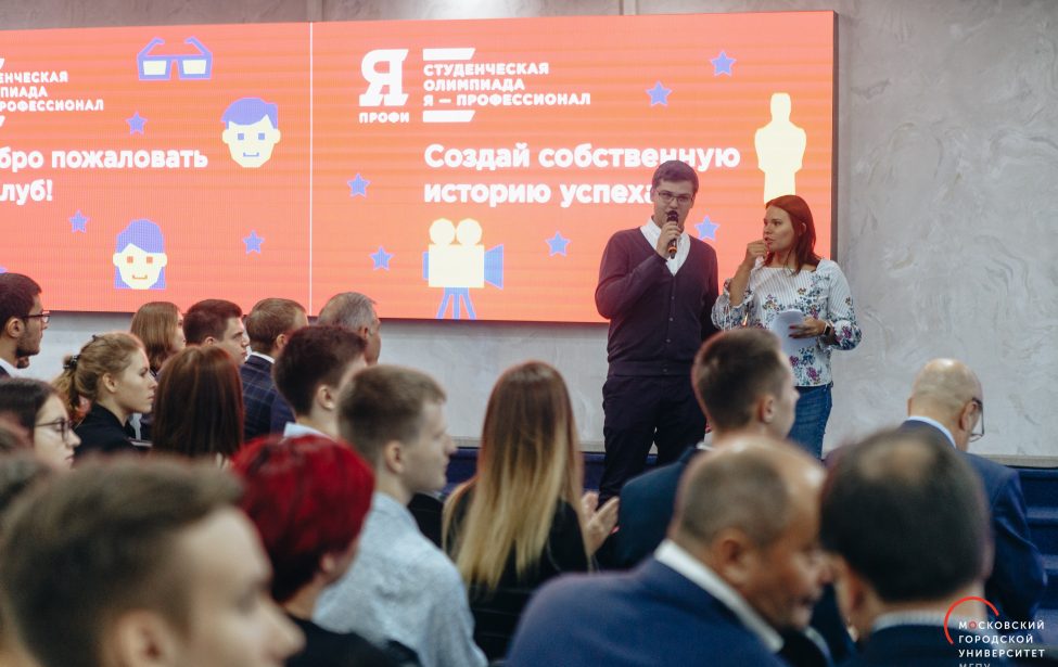 Иван Охлобыстин рассказал, как найти умных в России