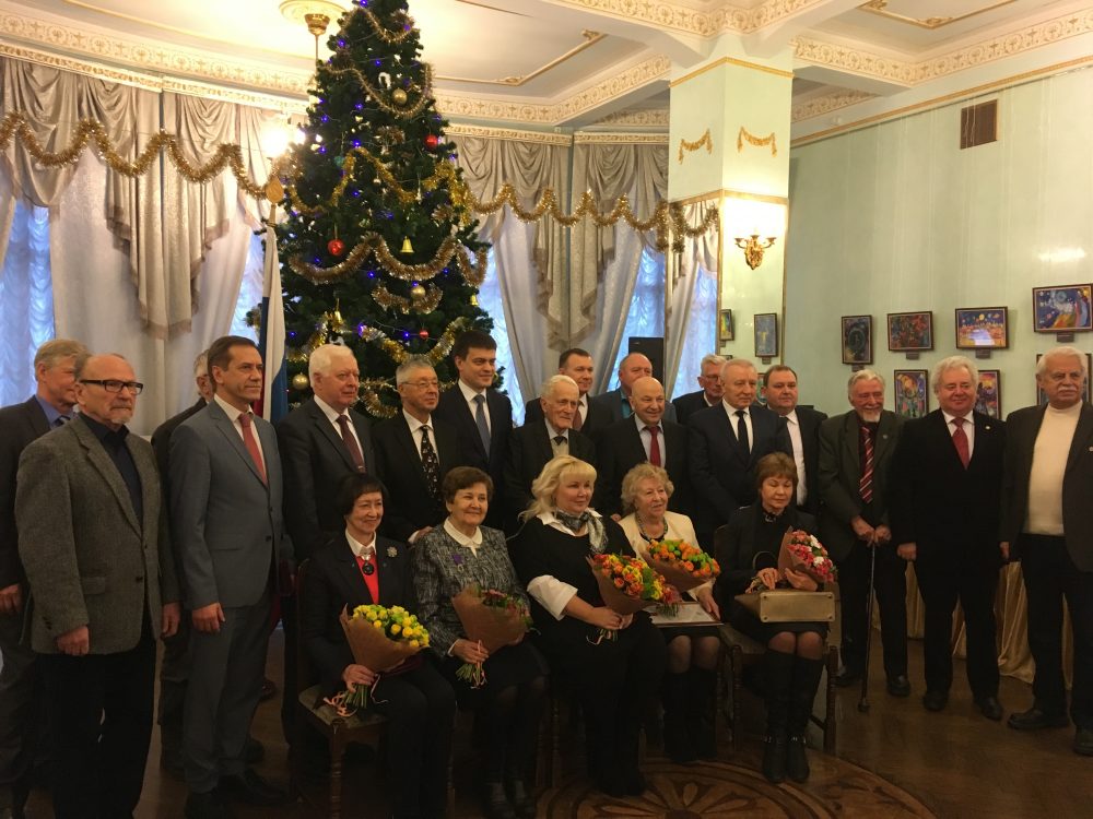 Поздравляем Ларису Георгиевну Викулову с&nbsp;наградой!