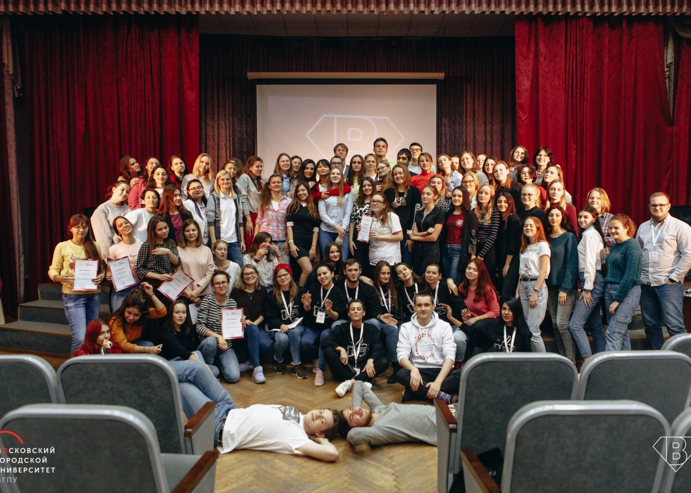 Shkola_volonterov_oktyabr_2018_ya_-rukovoditel