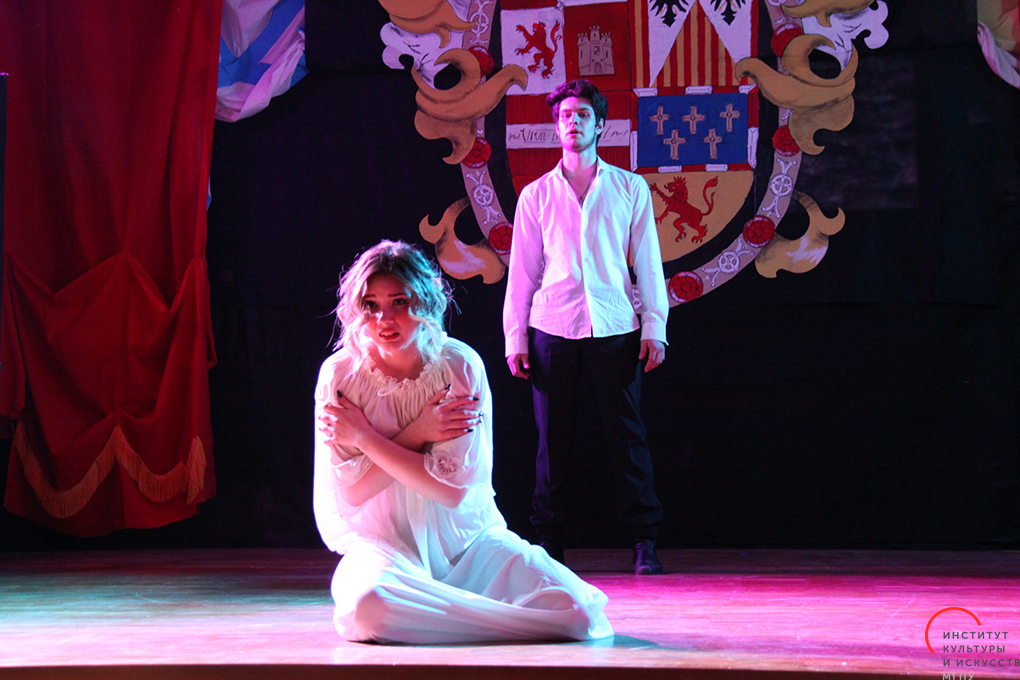 Юнона и&nbsp;Авось