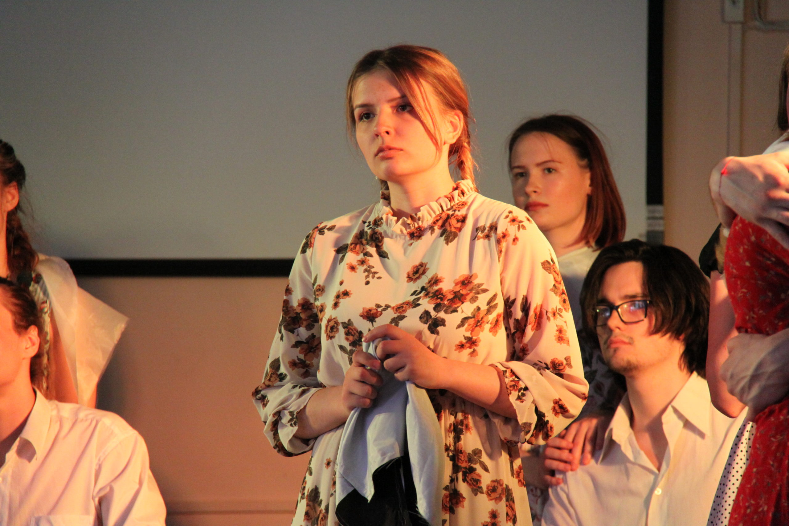 10На свете просто в восемнадцать