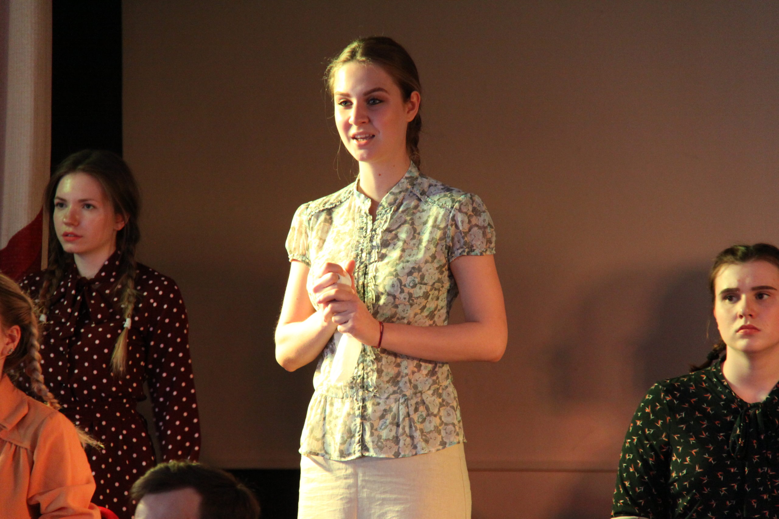 14На свете просто в восемнадцать