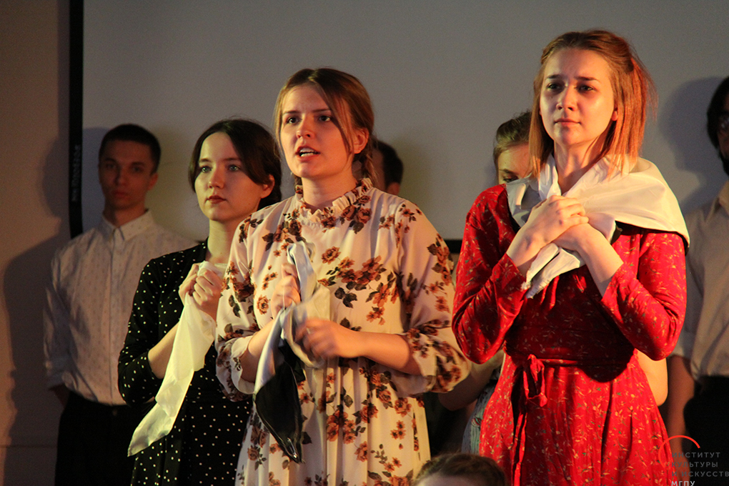 &laquo;На&nbsp;свете просто в&nbsp;восемнадцать и&nbsp;петь, и&nbsp;жить, и&nbsp;умирать&hellip;&raquo;