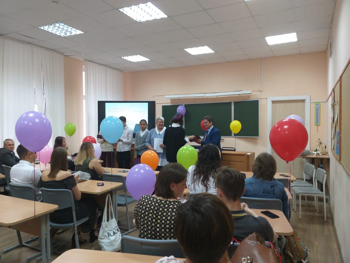Первый выпуск 9-х классов в Ушинке