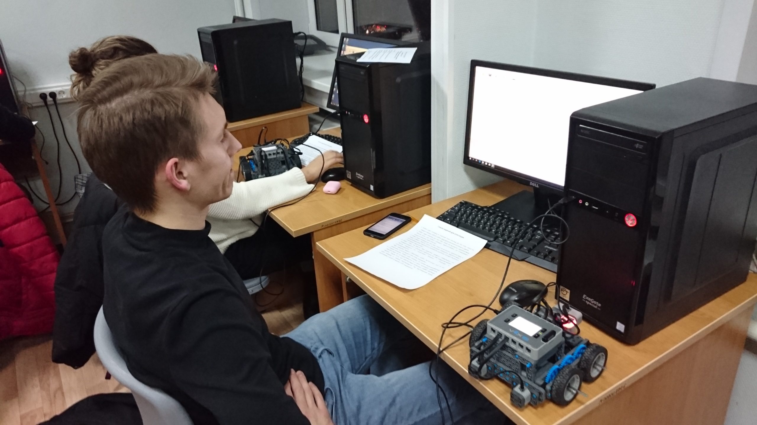 4 сентября запуск курсов по VEX!