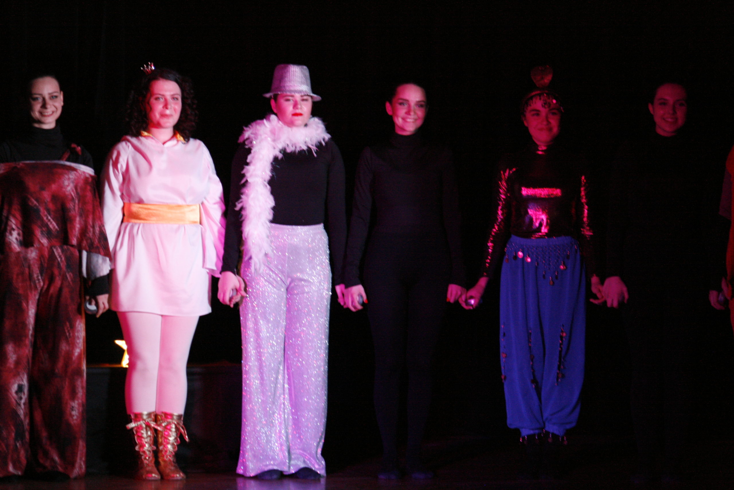 1928.11.19 Полет за счастьем. 4 курс СКД. О.Ершова