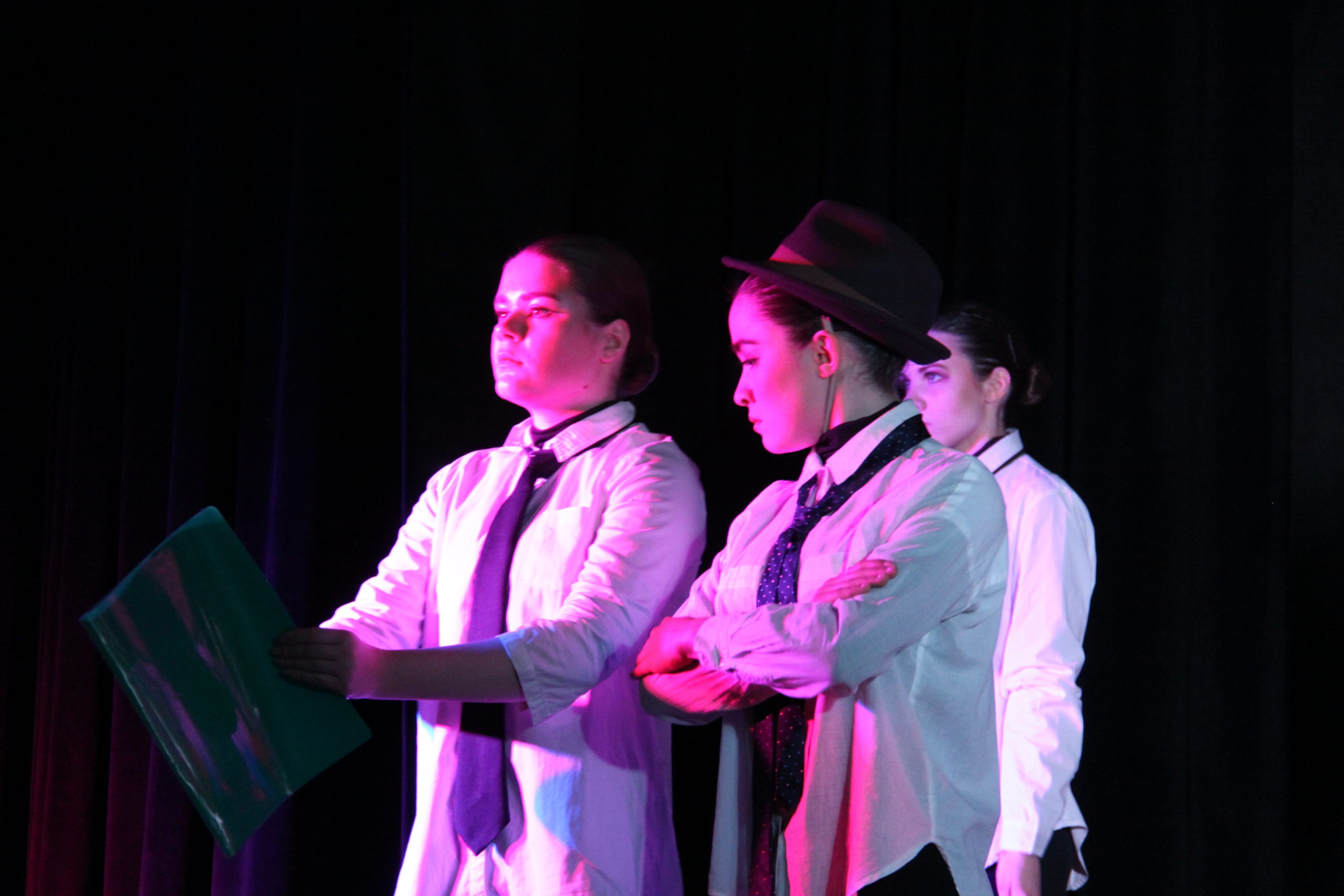 3828.11.19 Полет за счастьем. 4 курс СКД. О.Ершова