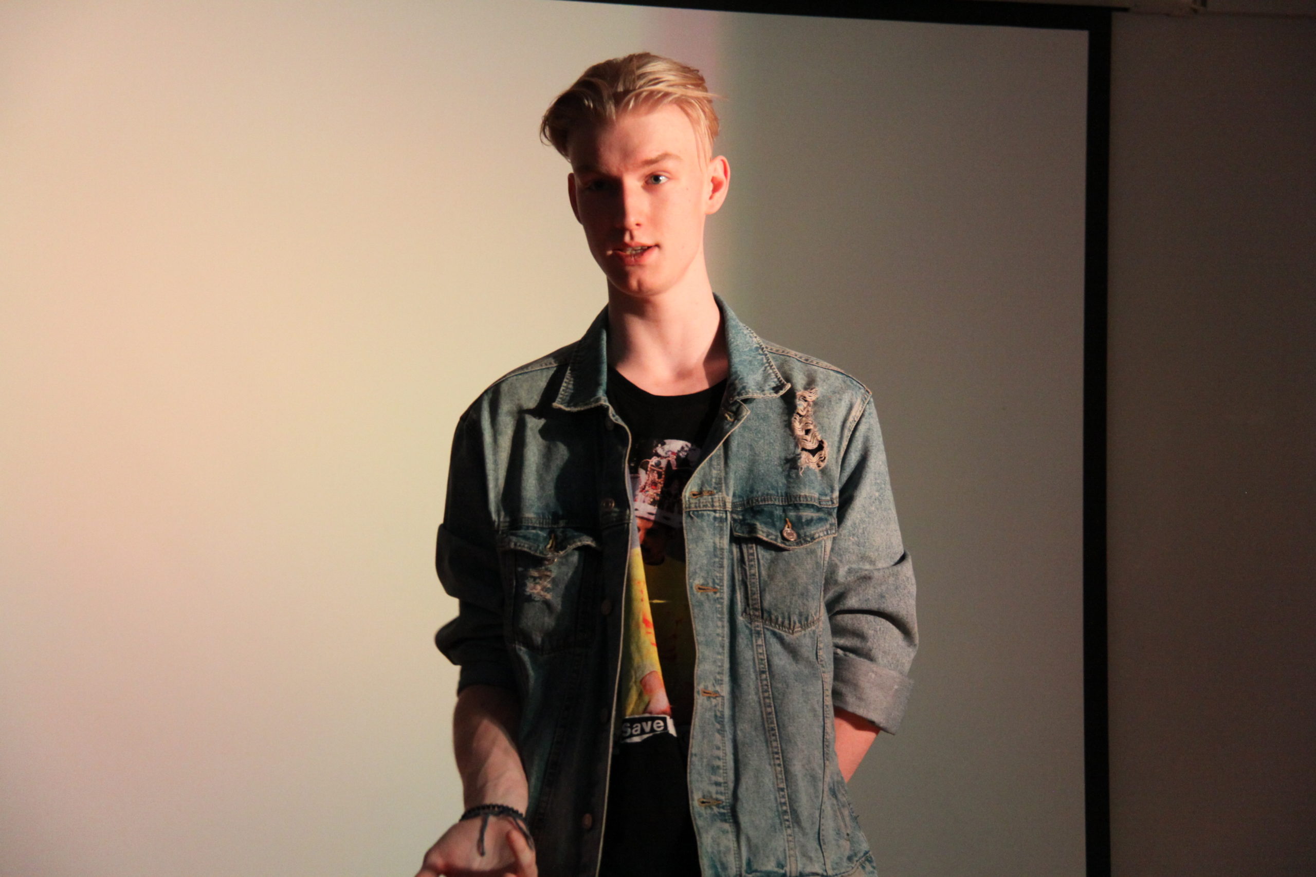 16.12.19 Показ.Голодные игры.Элективный курс Н.Опариной. ИКИ26