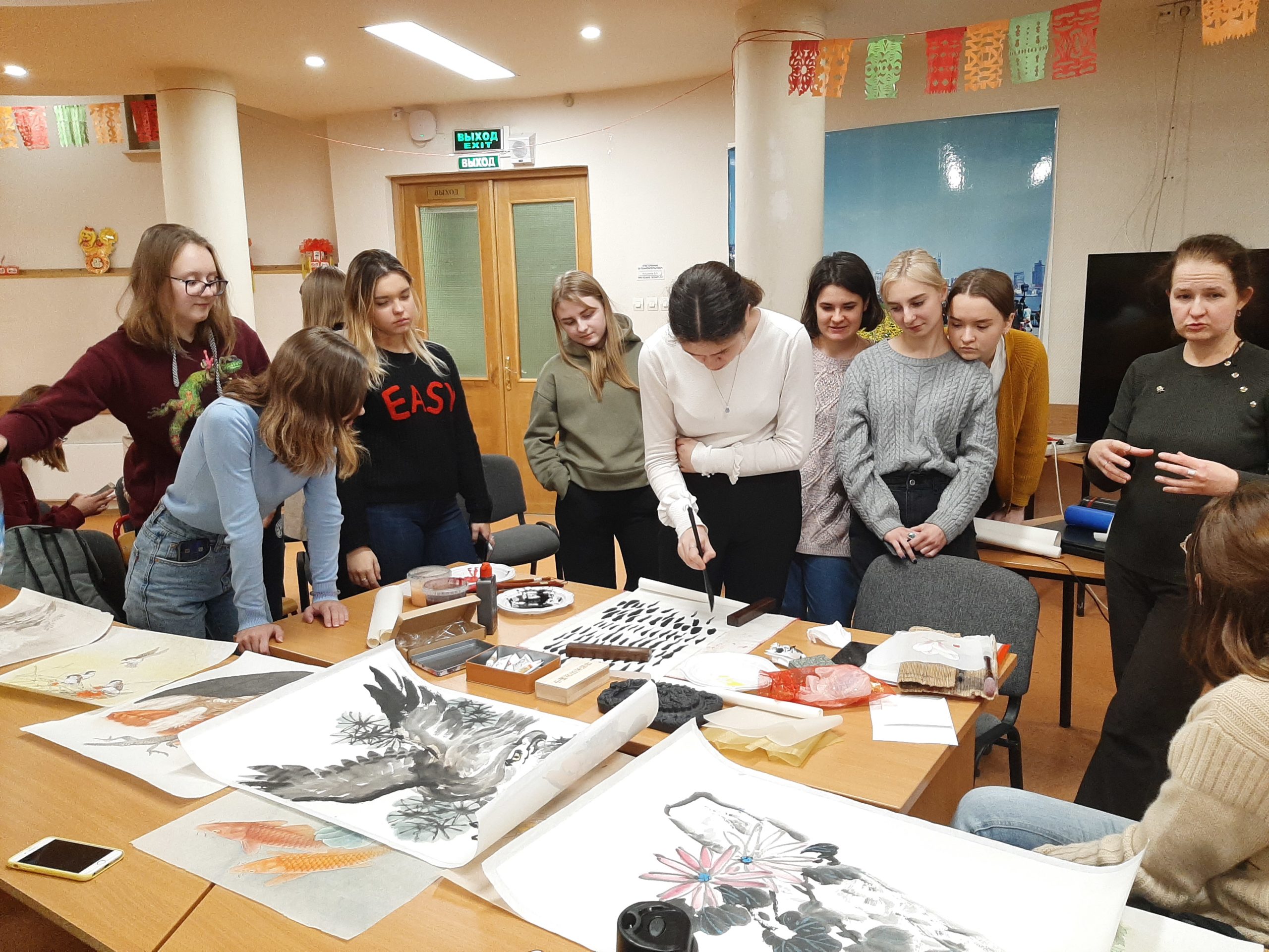 Лекция-демонстрация по китайской живописи художника и преподавателя китайской живописи Ольги Анатольевны Алексеевой