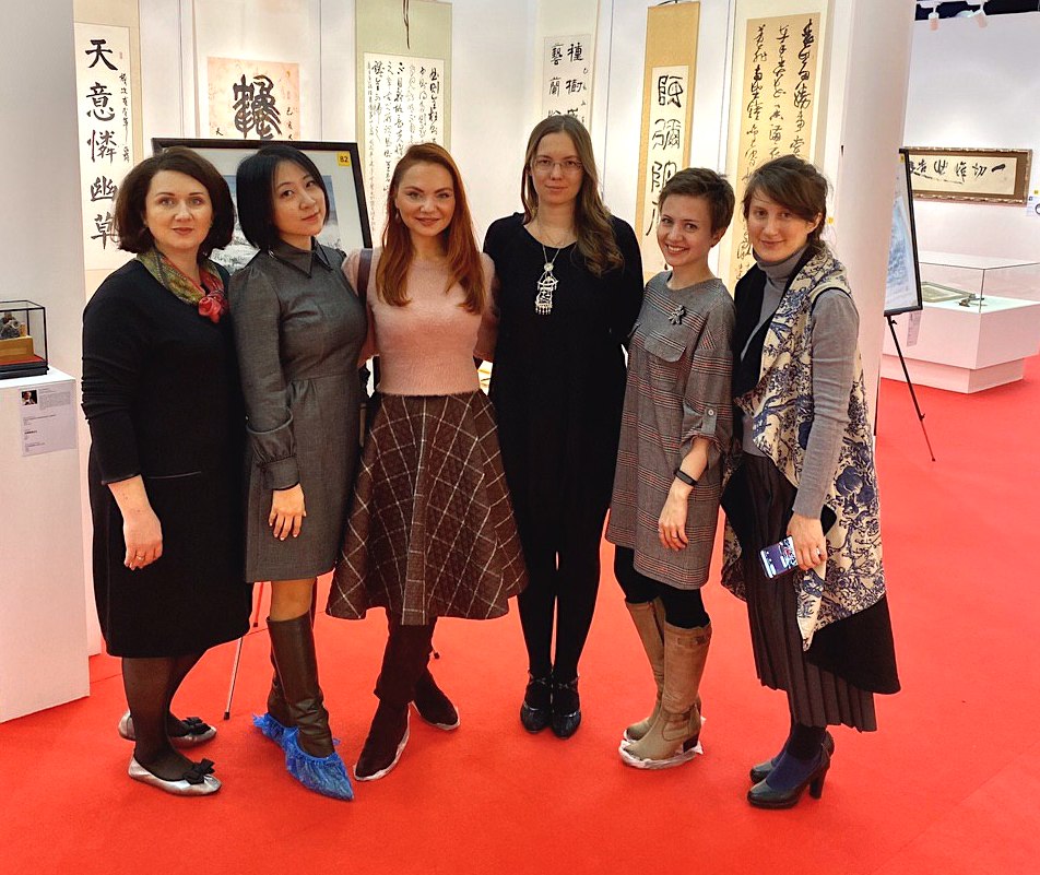 С.Симатова выступила на «VI Открытом диалоге для преподавателей китайского языка»