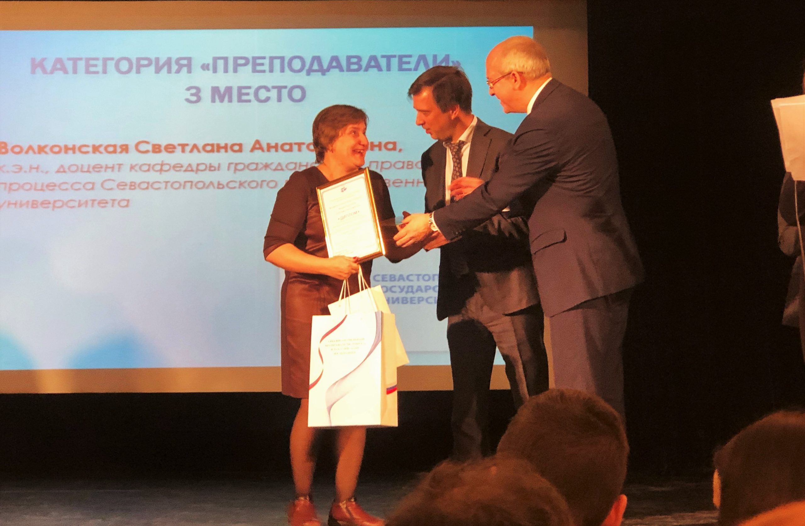 privatevarmobileContainersDataApplicationACA2A4CC-7544-4D89-9EF4-20DDE6DF1A94tmp36DB0F5D-06A5-4DB6-A4F2-D074C690E401Image