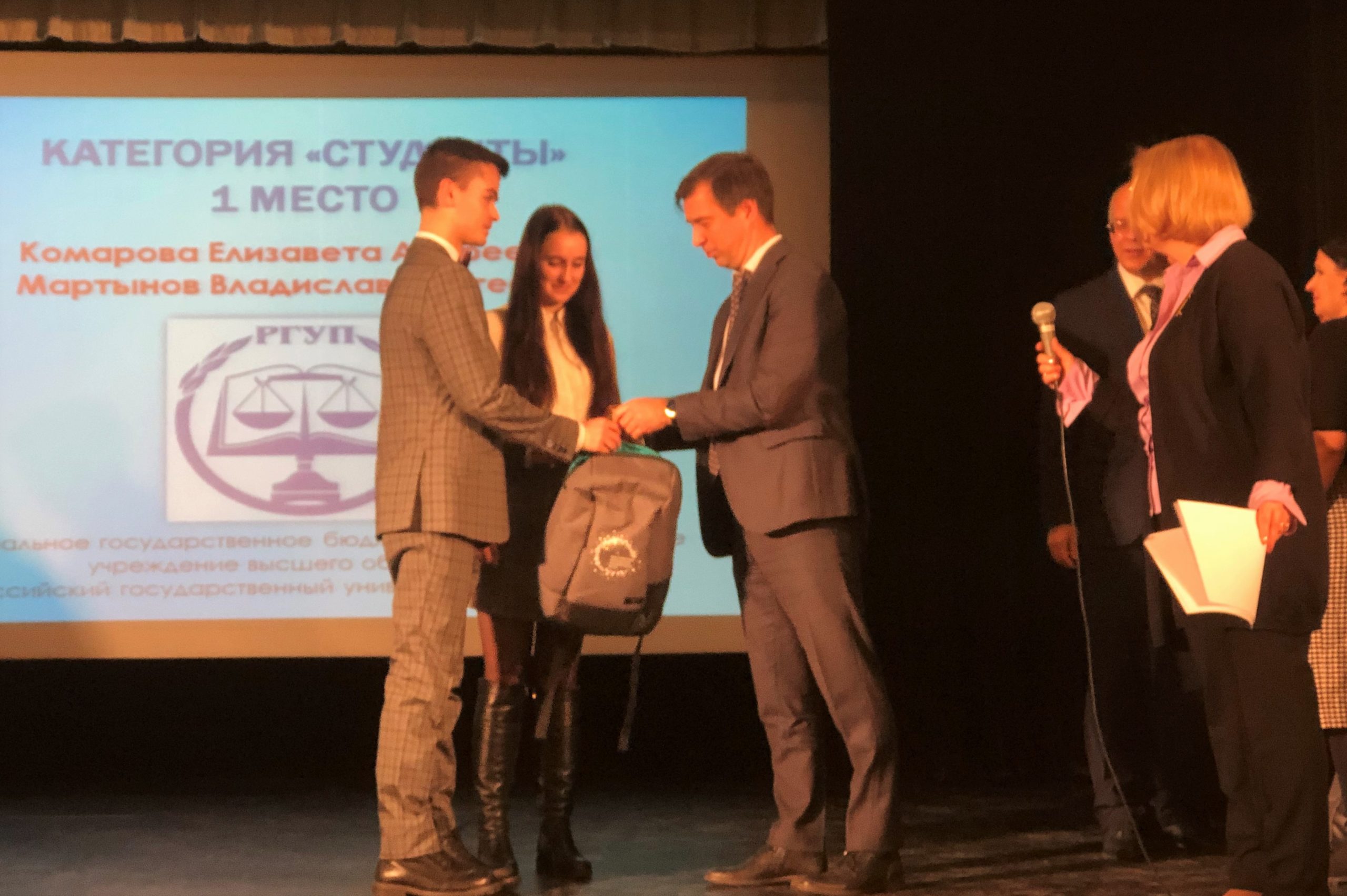 privatevarmobileContainersDataApplicationACA2A4CC-7544-4D89-9EF4-20DDE6DF1A94tmp3721E424-61FF-4119-B31E-6C5DB47C93C5Image