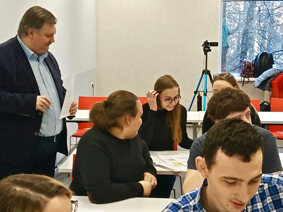 82621235_2649114638650748_960357784057020416_o