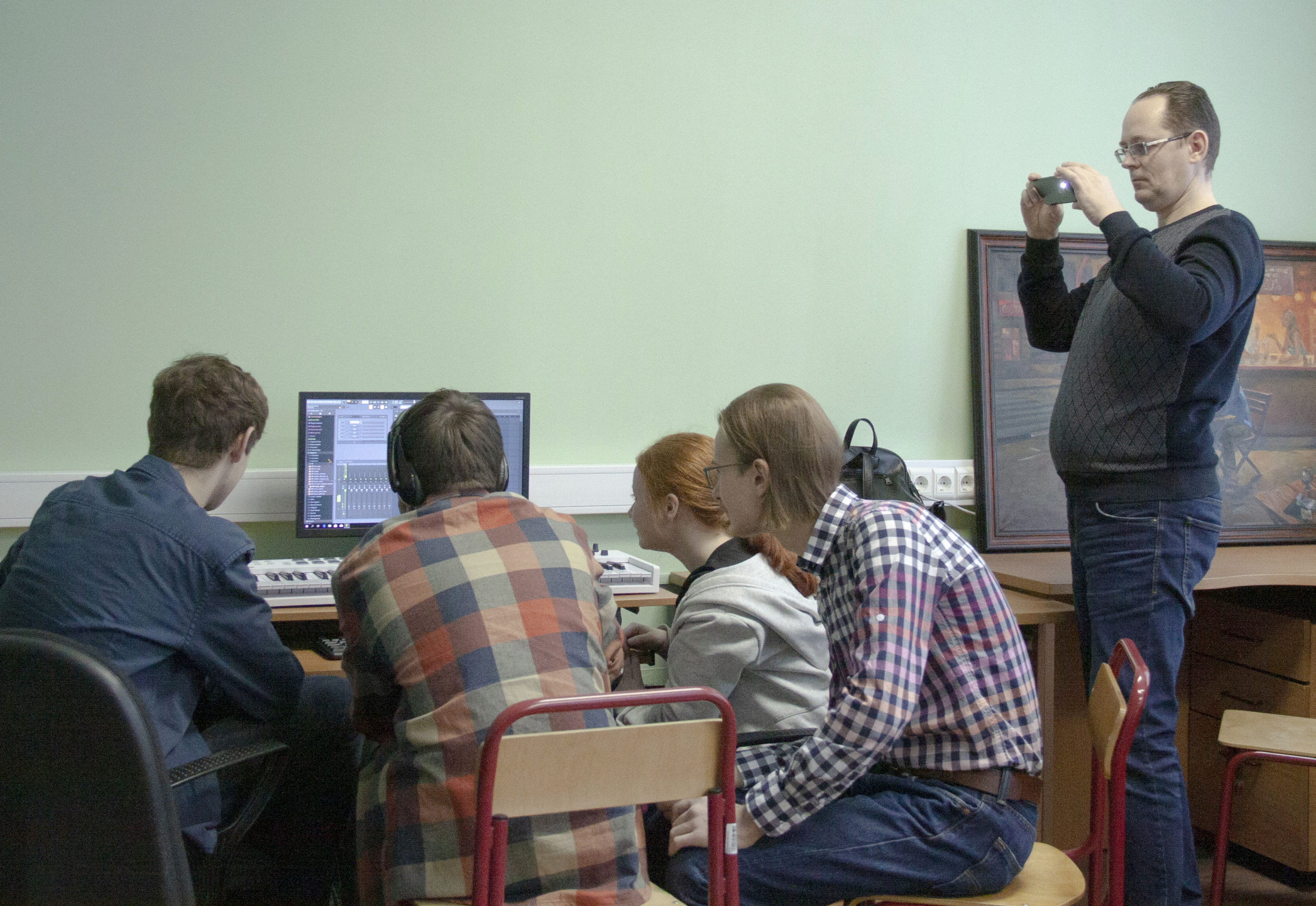 01.02.2020 КлассИКИ. Электронная музыка. Валерий Малащенко. Избранное3