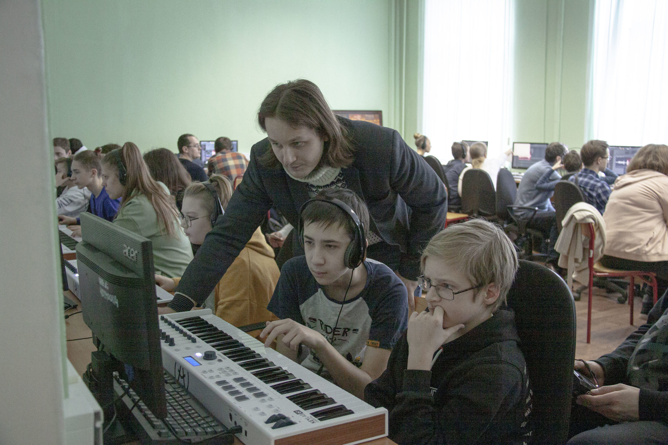 01.02.2020 КлассИКИ. Электронная музыка. Валерий Малащенко31