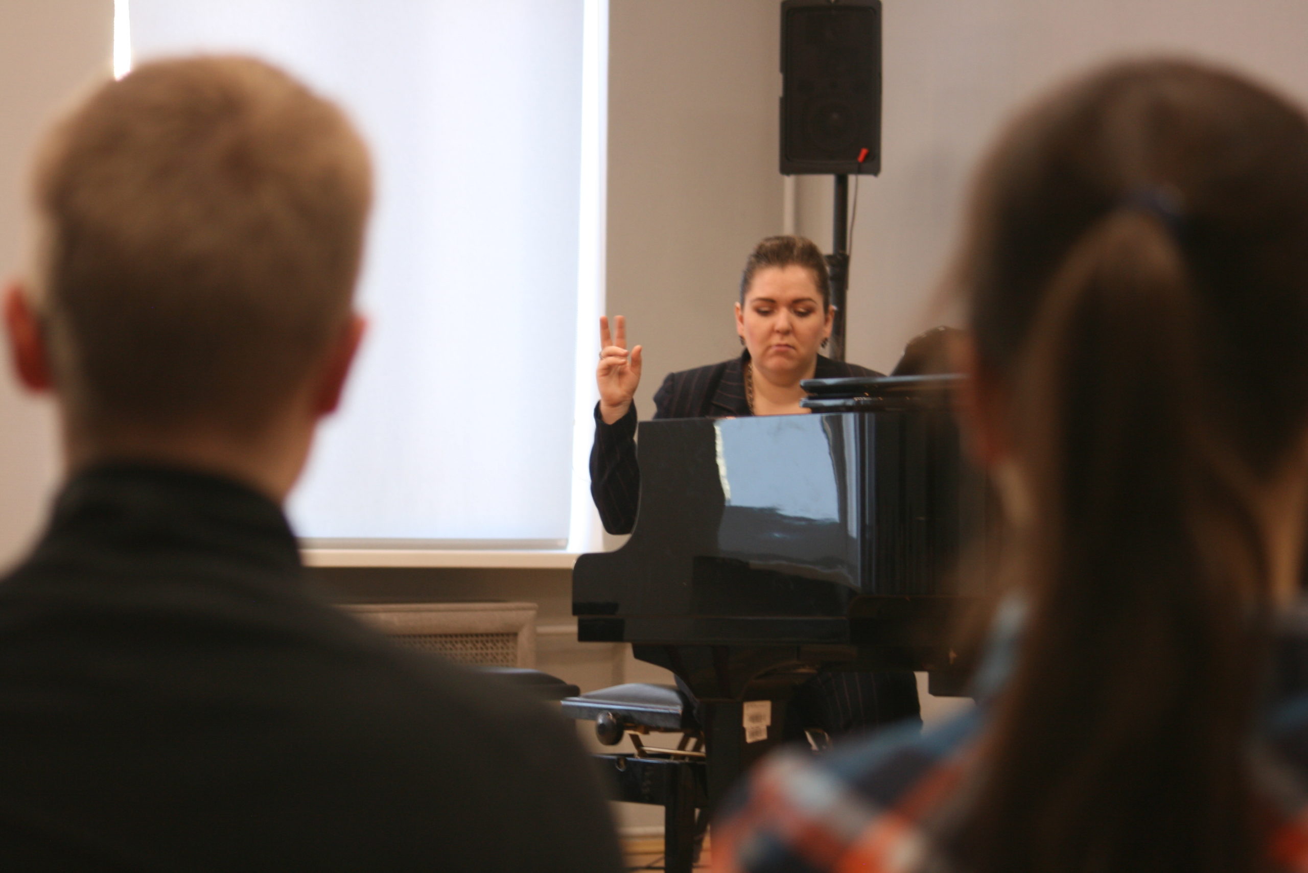 08.01.2020 Классики. Эстрадное пение для новичков. О. Унежская20