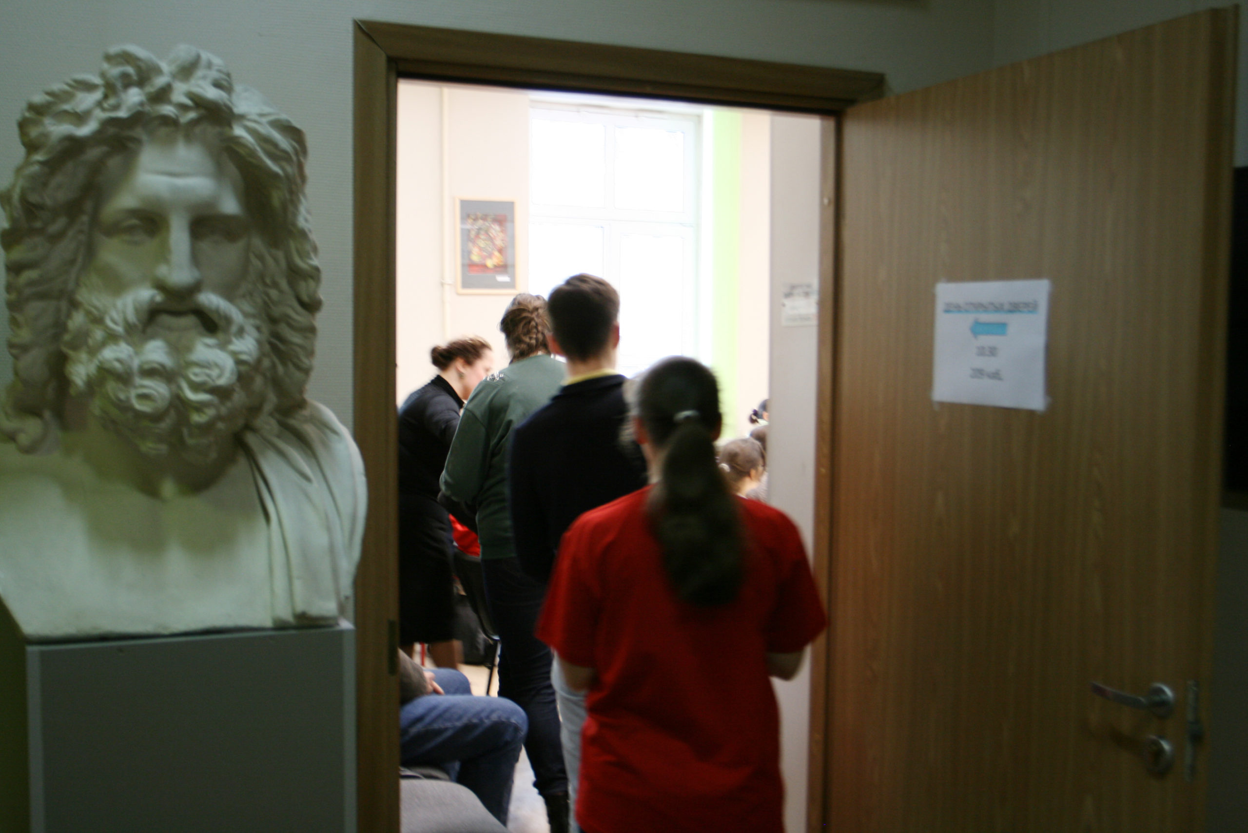 15.02.20 ДОД и КлассИКИ Белым по белому. М. Семёнова22