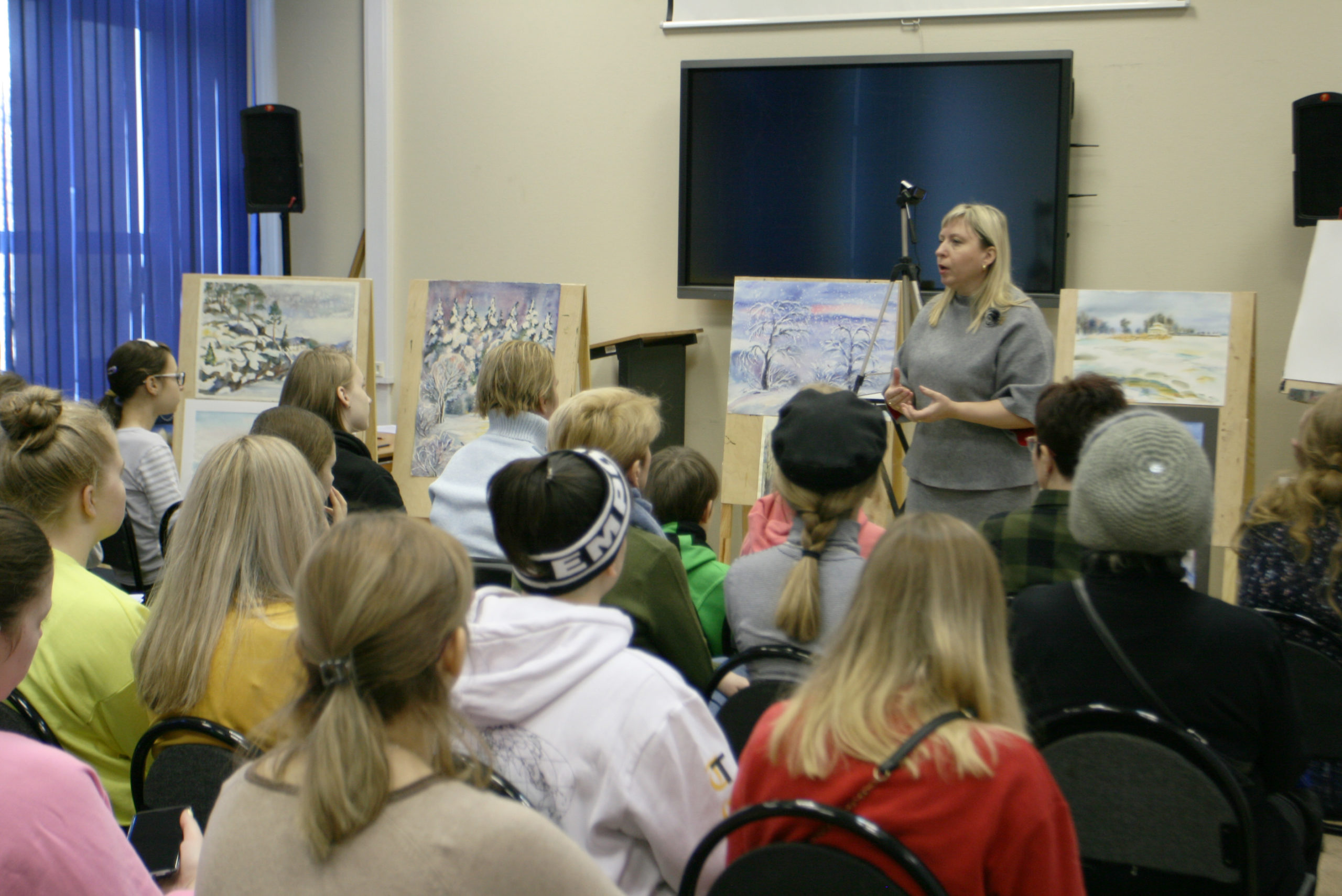 15.02.20 ДОД и КлассИКИ Белым по белому. М. Семёнова51