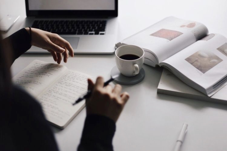 Студентка ИИЯ победила в конкурсе поэтического перевода