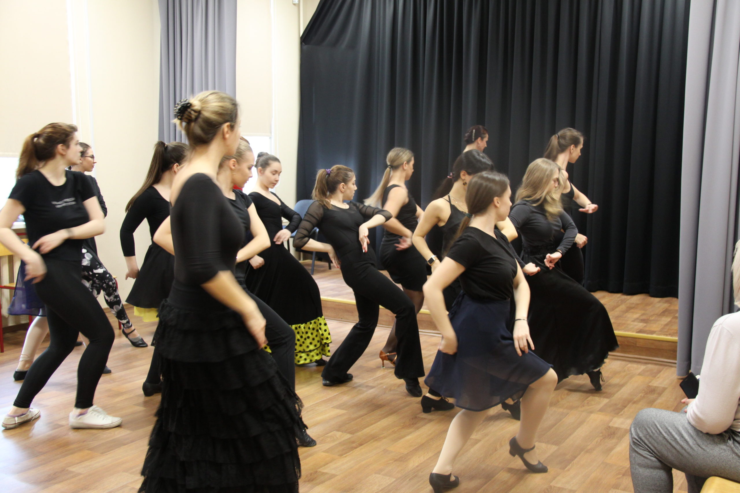 29.02.2020 Юлия Кругляк. Мастер-классы по фламенко. ИКИ12