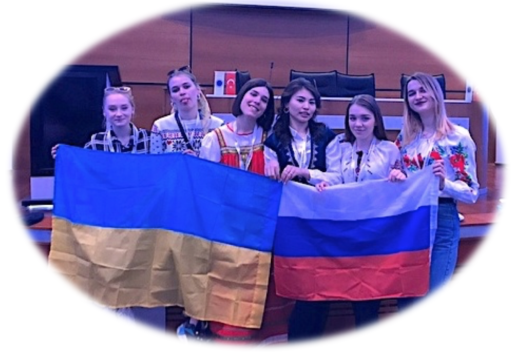 День Национальностей. Университет Ататюрка