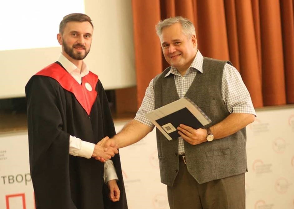 Учителем я хотел быть с ранних лет