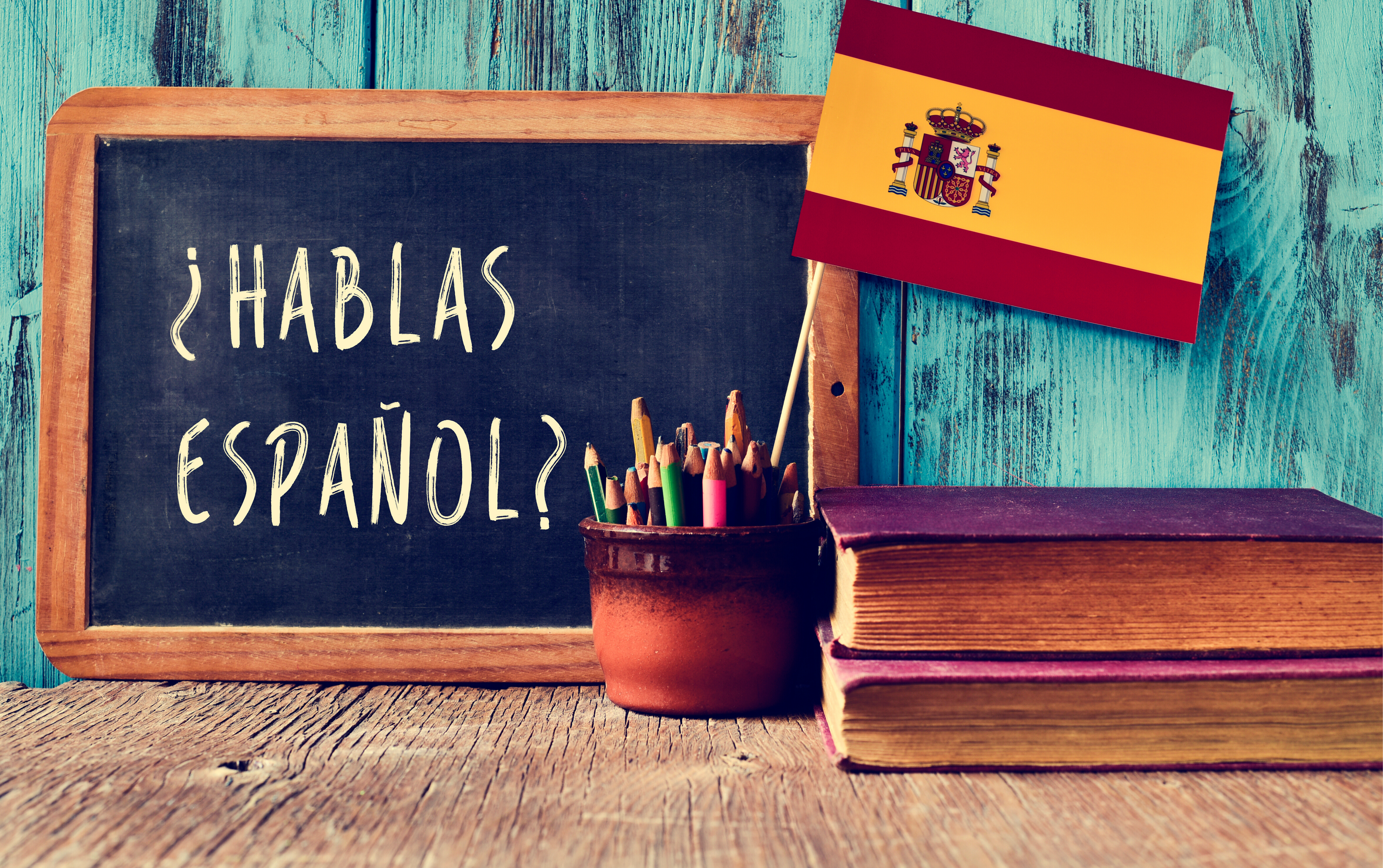 Договор «Меморандум»: носитель испанского языка преподаёт в ИИЯ