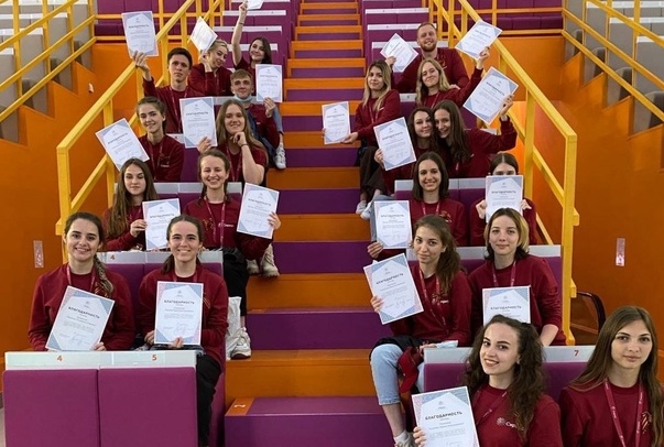 393516143_457247477-1