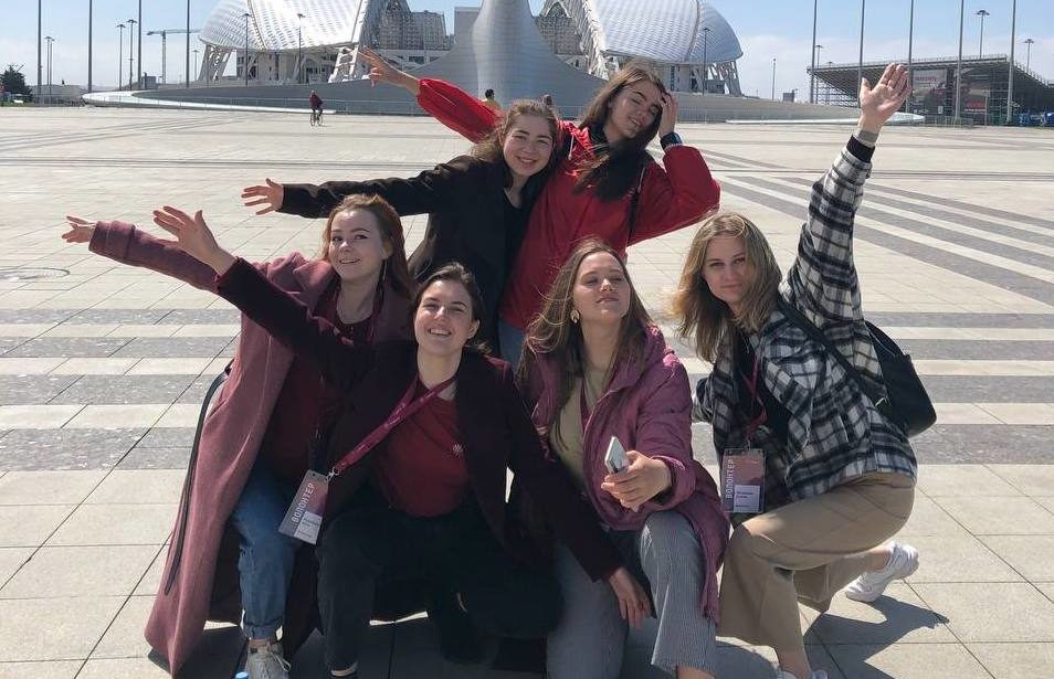 Волонтеры МГПУ приняли участие в организации саммита в Сочи