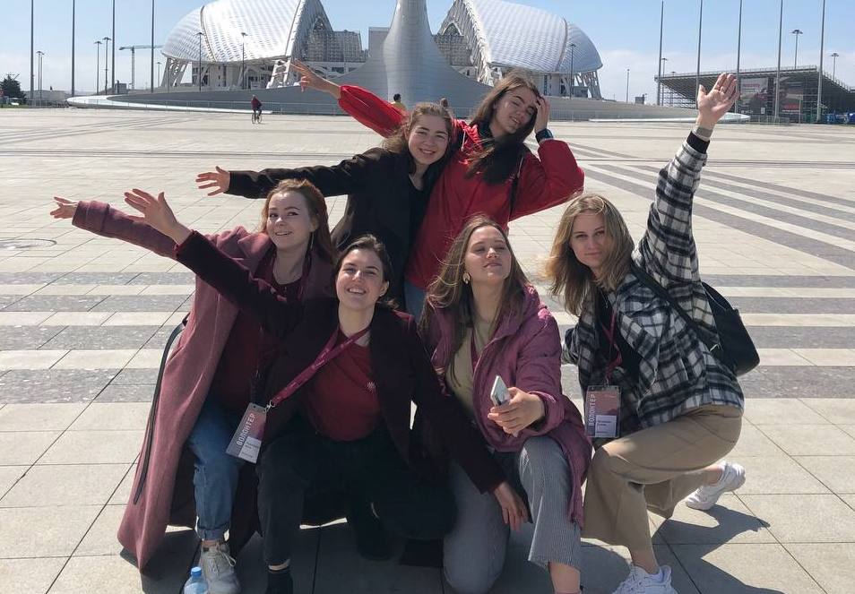 Волонтеры МГПУ приняли участие в организации саммита в Сочи