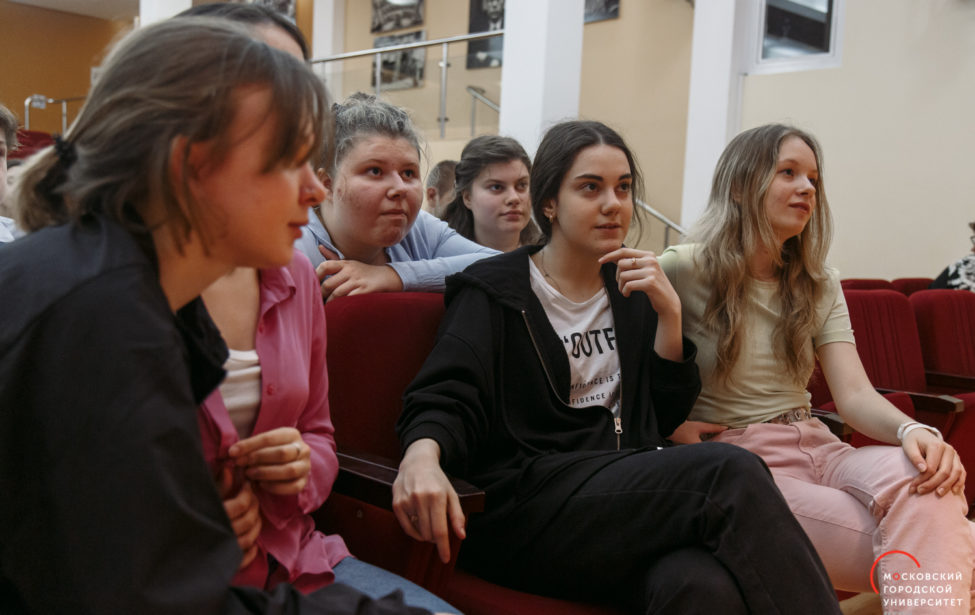 Студенты МГПУ школьникам Москвы