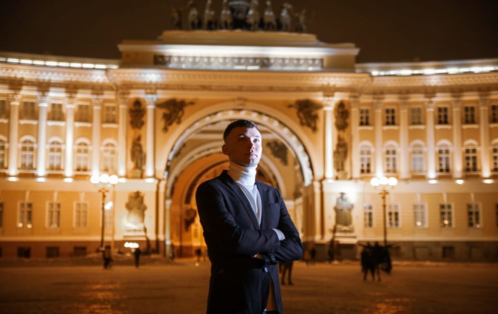 «Я бы хотел вернуться назад и поступить заново»