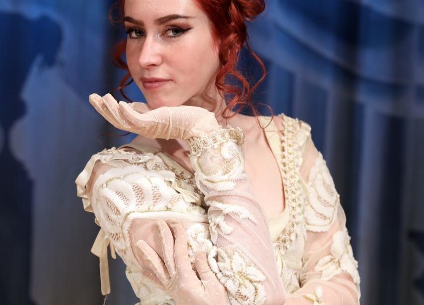 Театральный дебют студентки колледжа