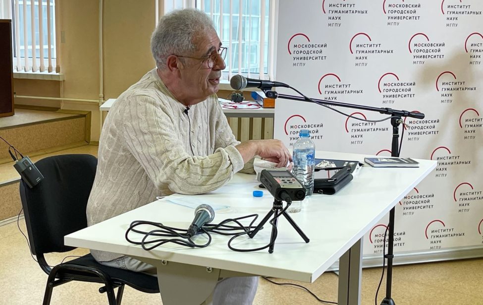 Лев Новожёнов выступил в&nbsp;проекте ПрочитаNo