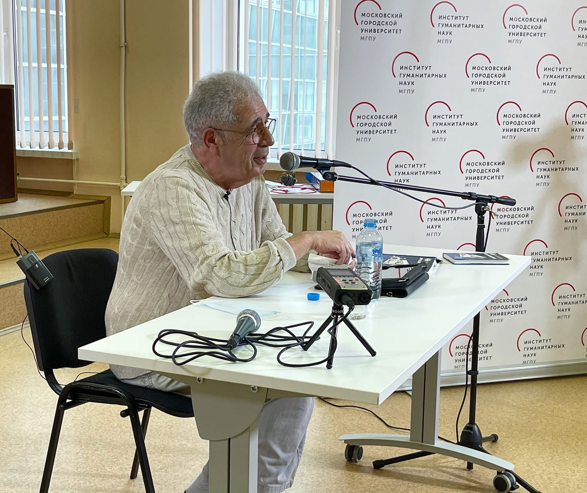 Лев Новожёнов выступил в&nbsp;проекте ПрочитаNo