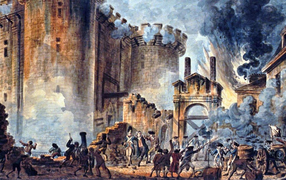 Студенты ИИЯ отпраздновали День взятия Бастилии