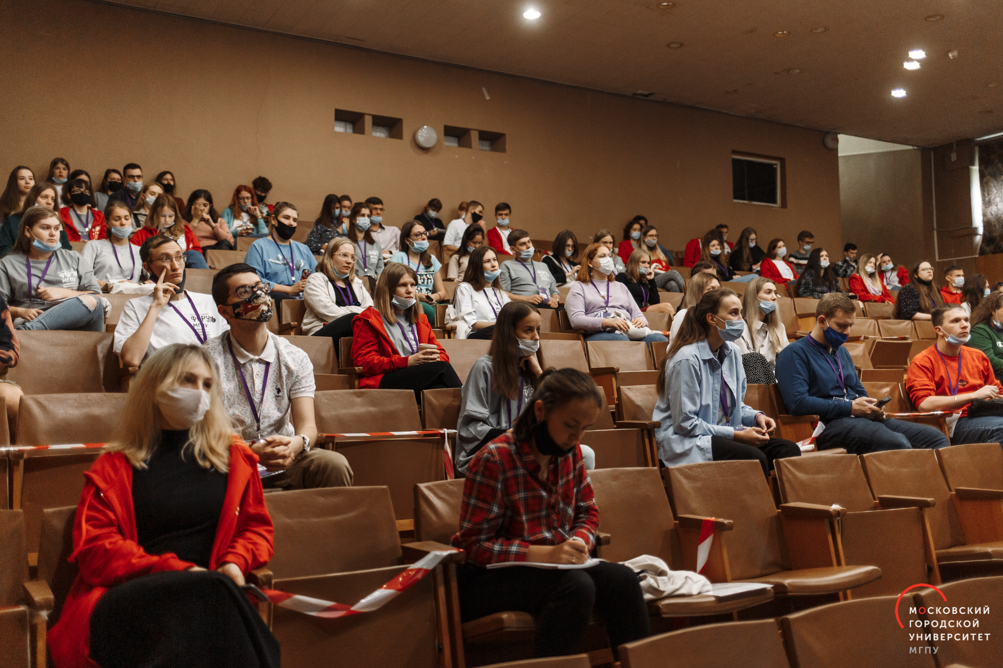 Большой зал 7