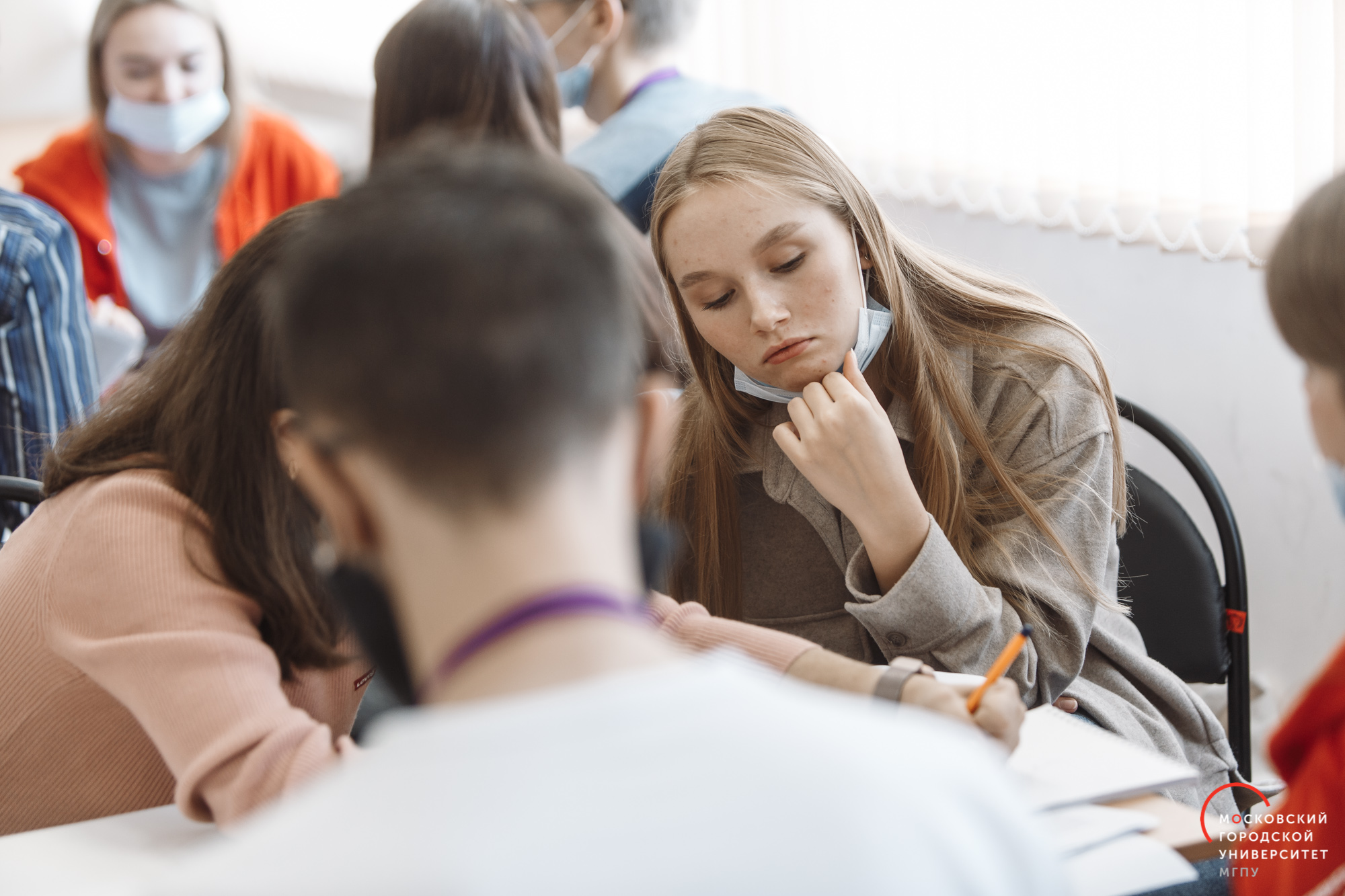 Участники (2)