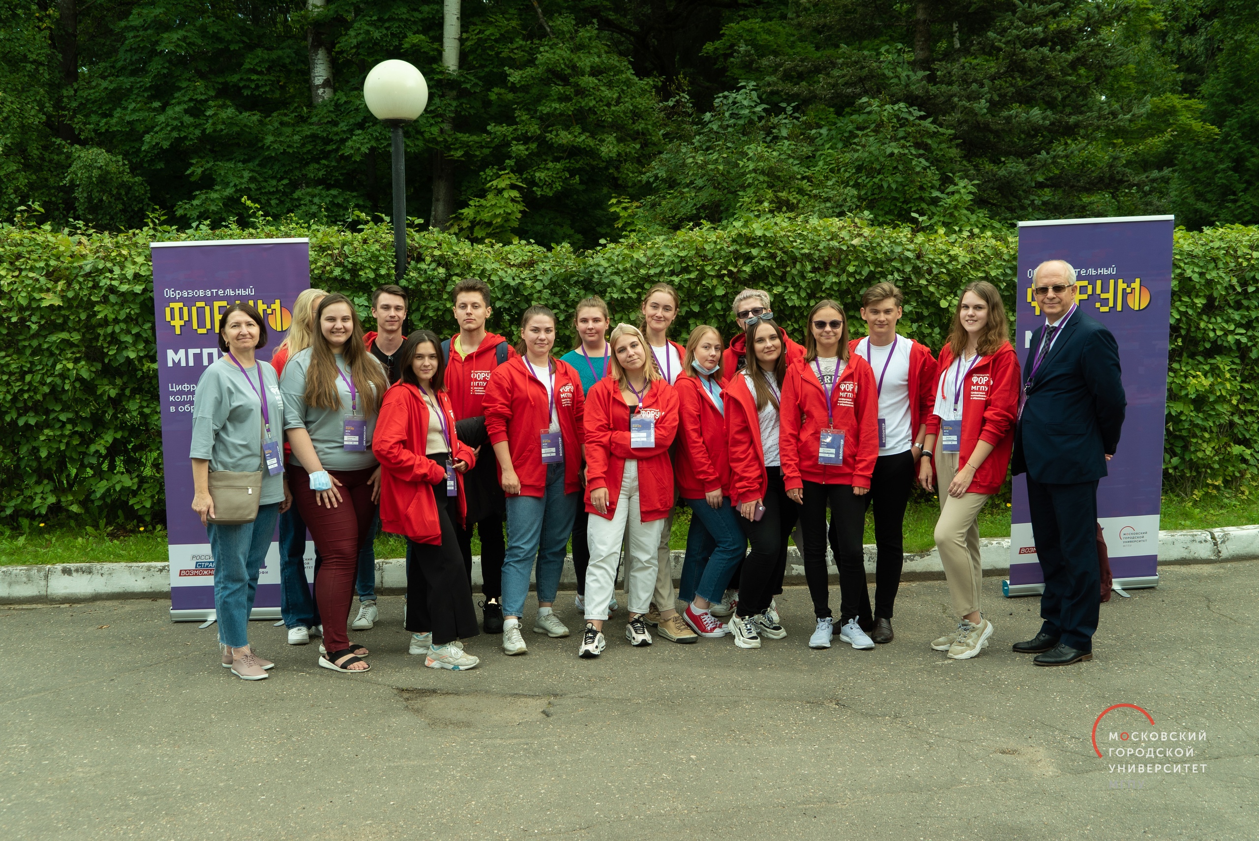 Звонарев и КО