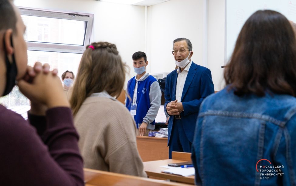 Президент Московского городского поздравил студентов с 1 сентября