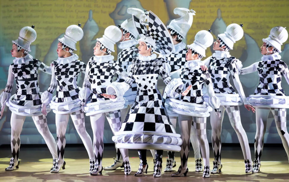 Спектакль &laquo;Чудеса и&nbsp;куралесы&raquo;