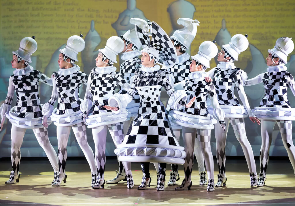 18 сентября 2021 года — Спектакль «Чудеса и куралесы»