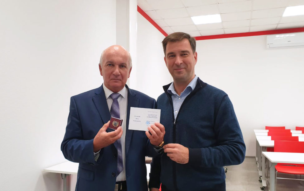 Юрий Гуськов удостоен ведомственной награды Минобрнауки России